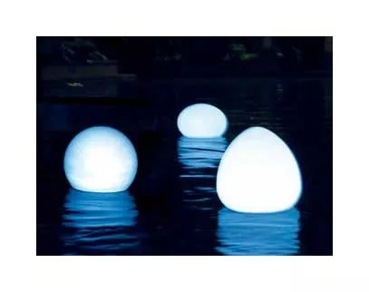 Astralpool - Modelo Kokoon. Forma Ovoide barato