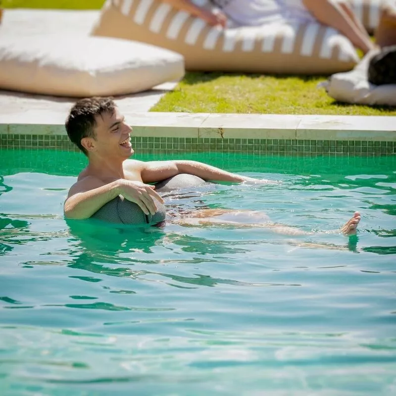 Happers - Puff Flotador para Piscina Gris - Gris barato